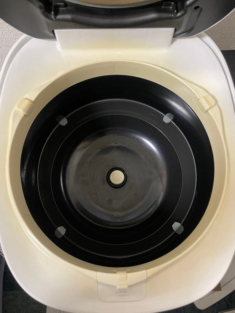 TOSHIBA 圧力IHジャー炊飯器 RC-10VRN(W)