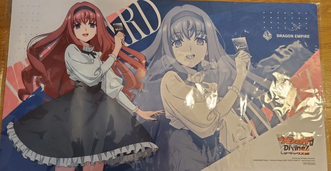 御薬袋ミレイ　プレイマット　カードファイト!!ヴァンガード