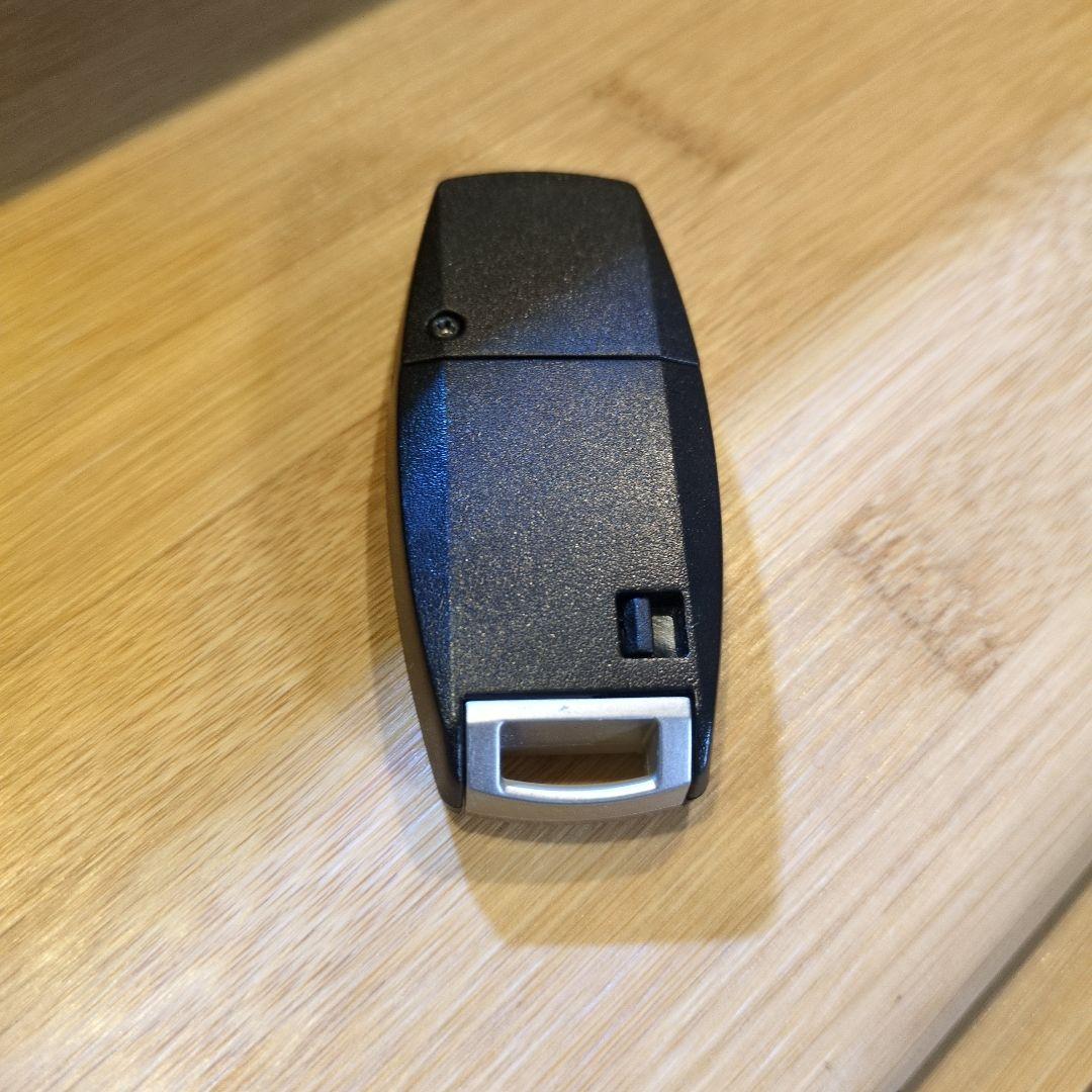 ykk APリモコンキー　レザーケース付き