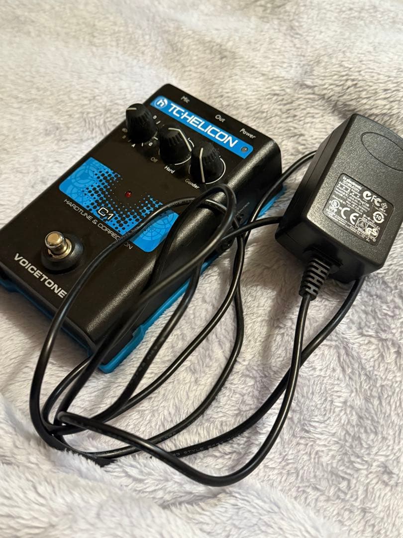 TC-Helicon VOICETONE C1 ボーカルエフェクター