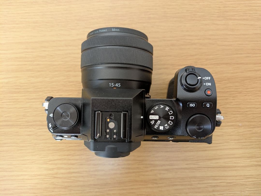 【中古】フジフィルム　X-S10　レンズ(XC15-45mm)付き