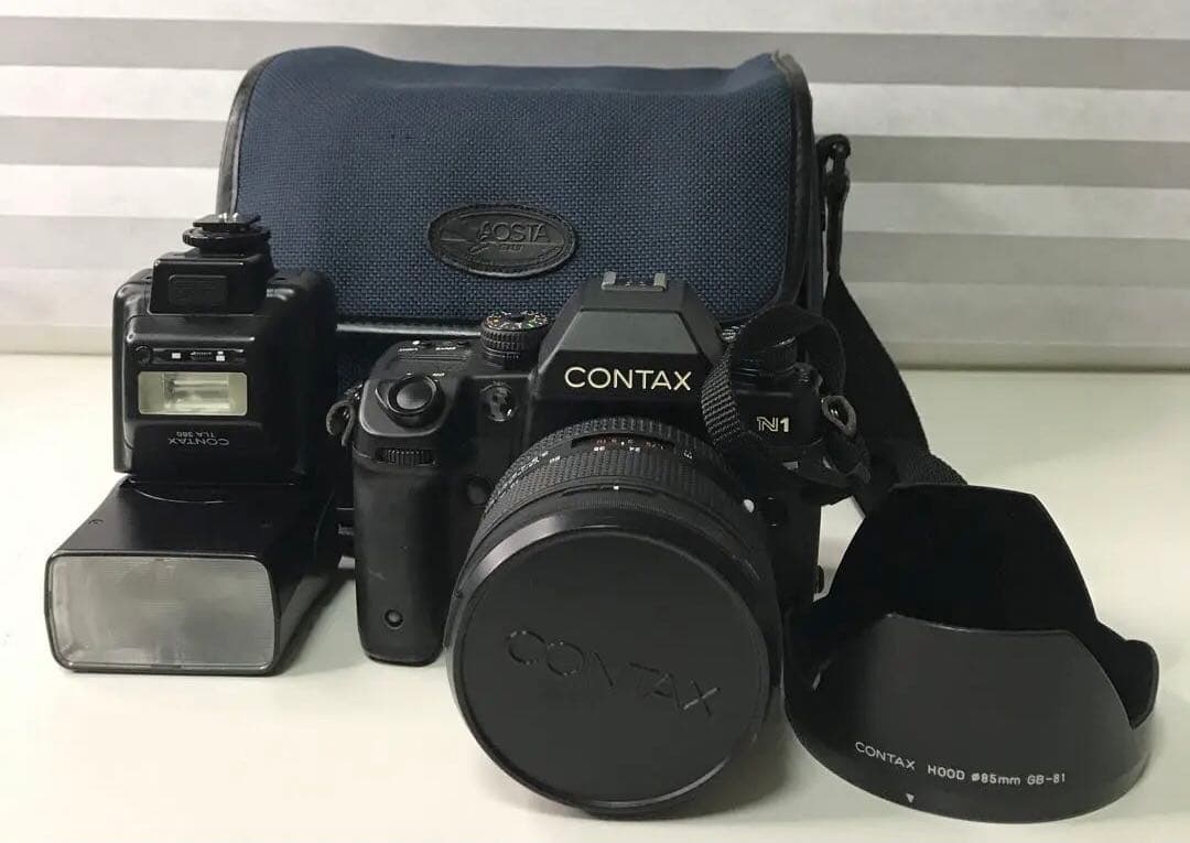 CONTAX N1 + TLA360ストロボ　カメラバック付き
