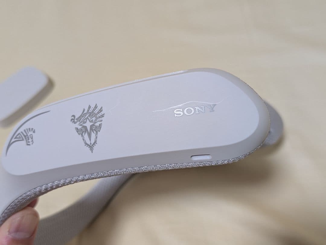 【限定品】SONY SRS-WS1 モンスターハンターアイスボーンコラボモデル