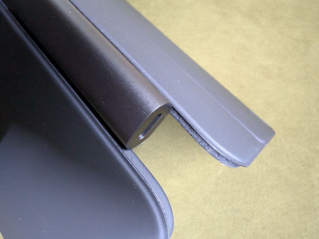 13インチiPad Air用Magic Keyboard -日本語 - ブラック