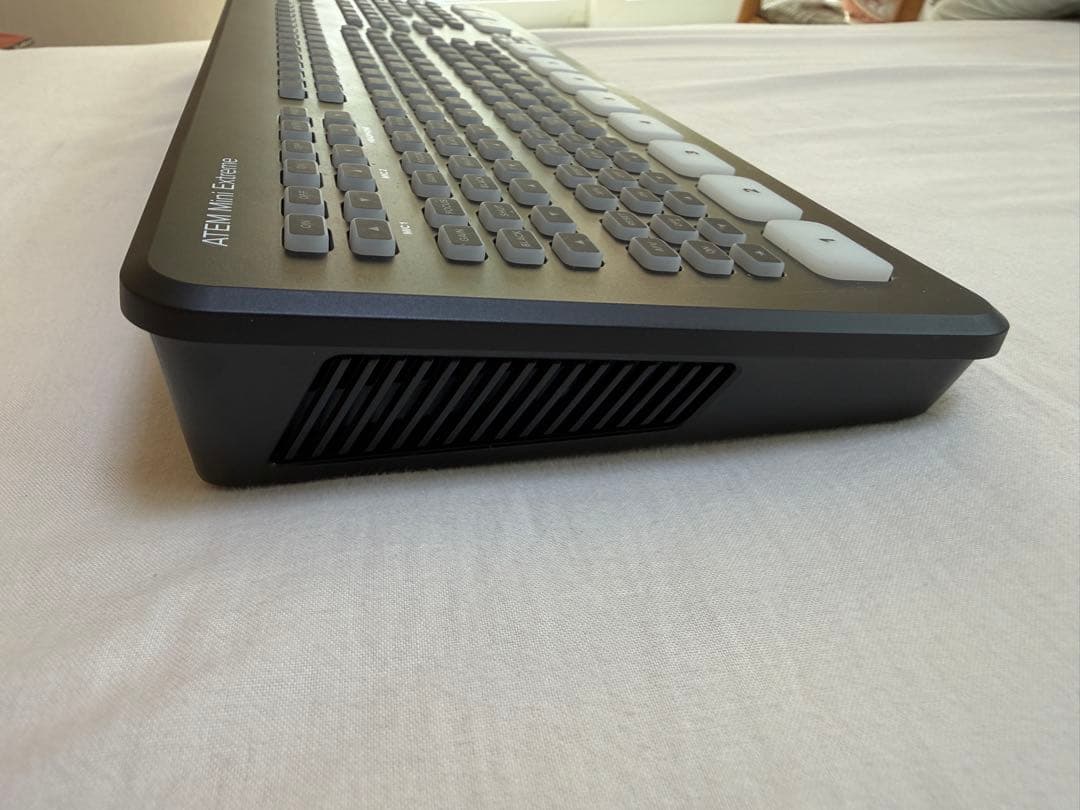 Sara　　ATEM Mini Extreme HDMIスイッチャー