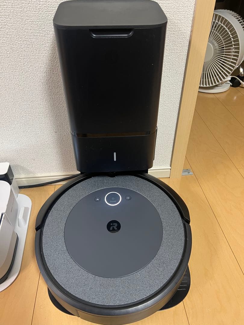 【長期保証26年11月迄】ルンバ i3+ クリーンベース付 使用期間1年・美品