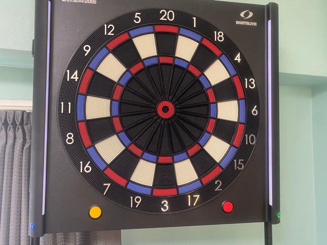 【 DARTSLIVE 】ダーツライブ 200S+スタンドセット　ジャンク