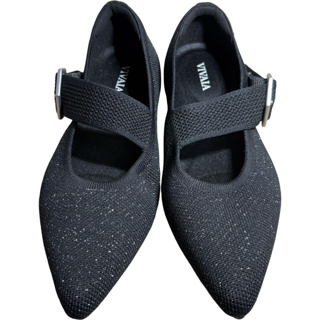 ⭐️新品⭐️ ビバイア　ポインテッド　メリージェーン　フラットシューズ　ラメ　黒