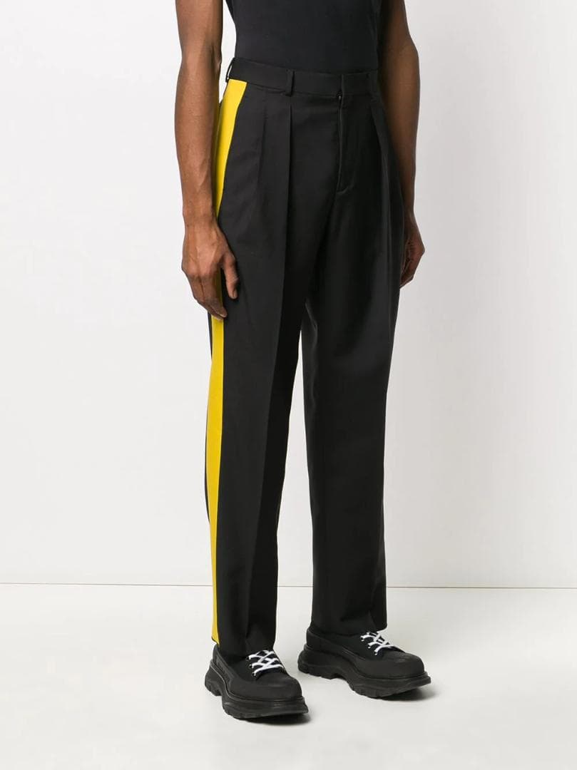 [週末限定値下]VALENTINO ブラック x イエロー タックパンツ
