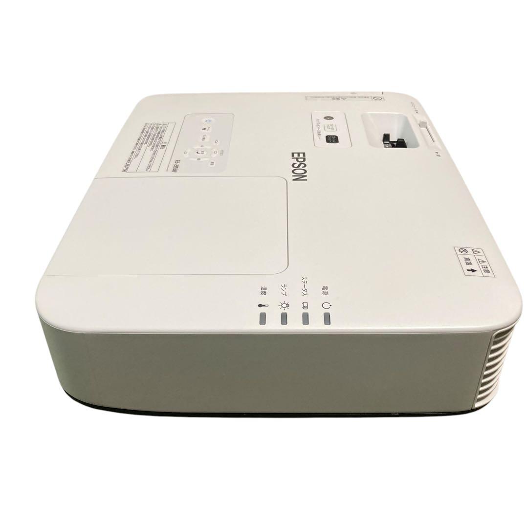 ☆ランプ新品　極美品　EPSON　LCD PROJECTOR　EB-2155W