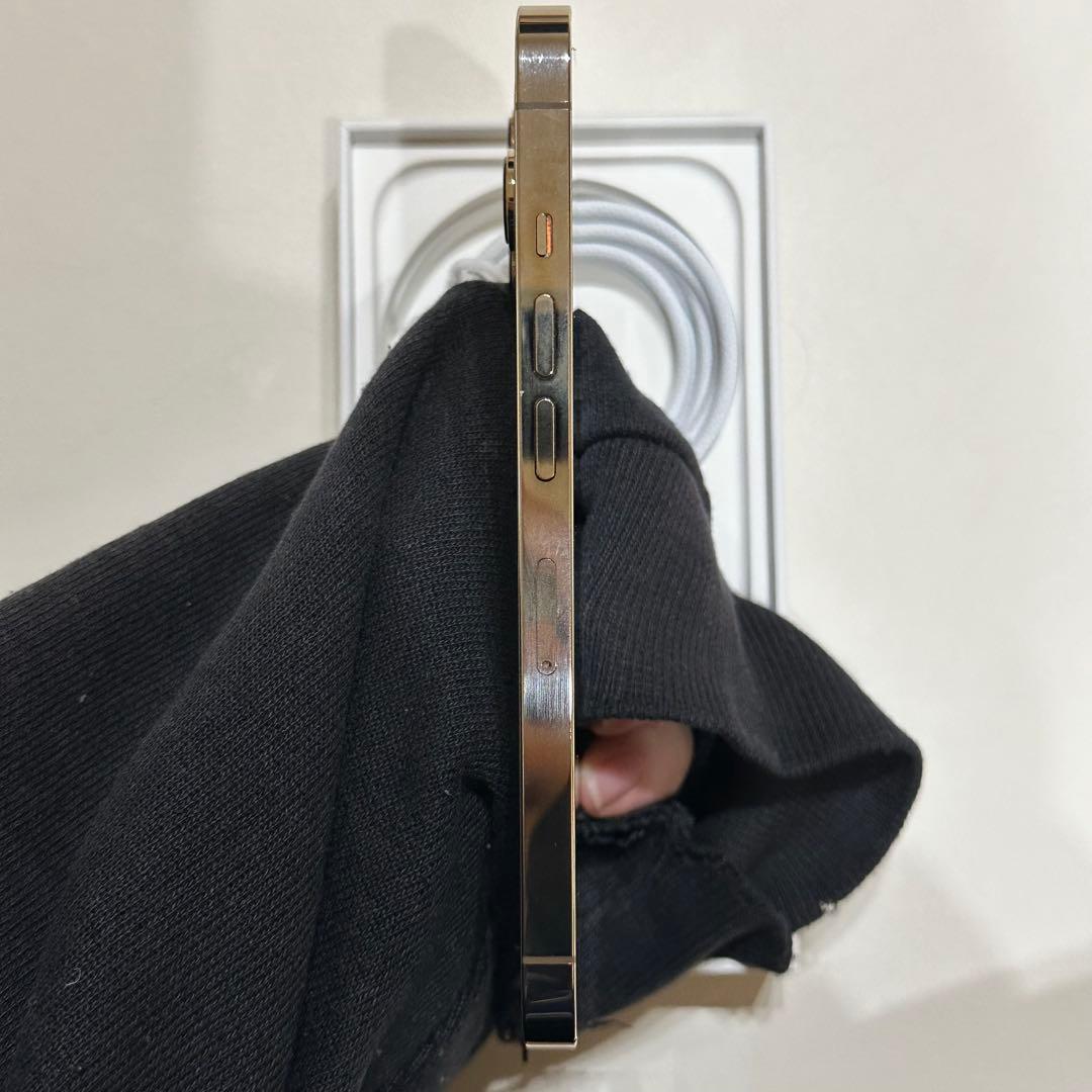 iPhone 13 Pro ゴールド 128GB（値下げ中）