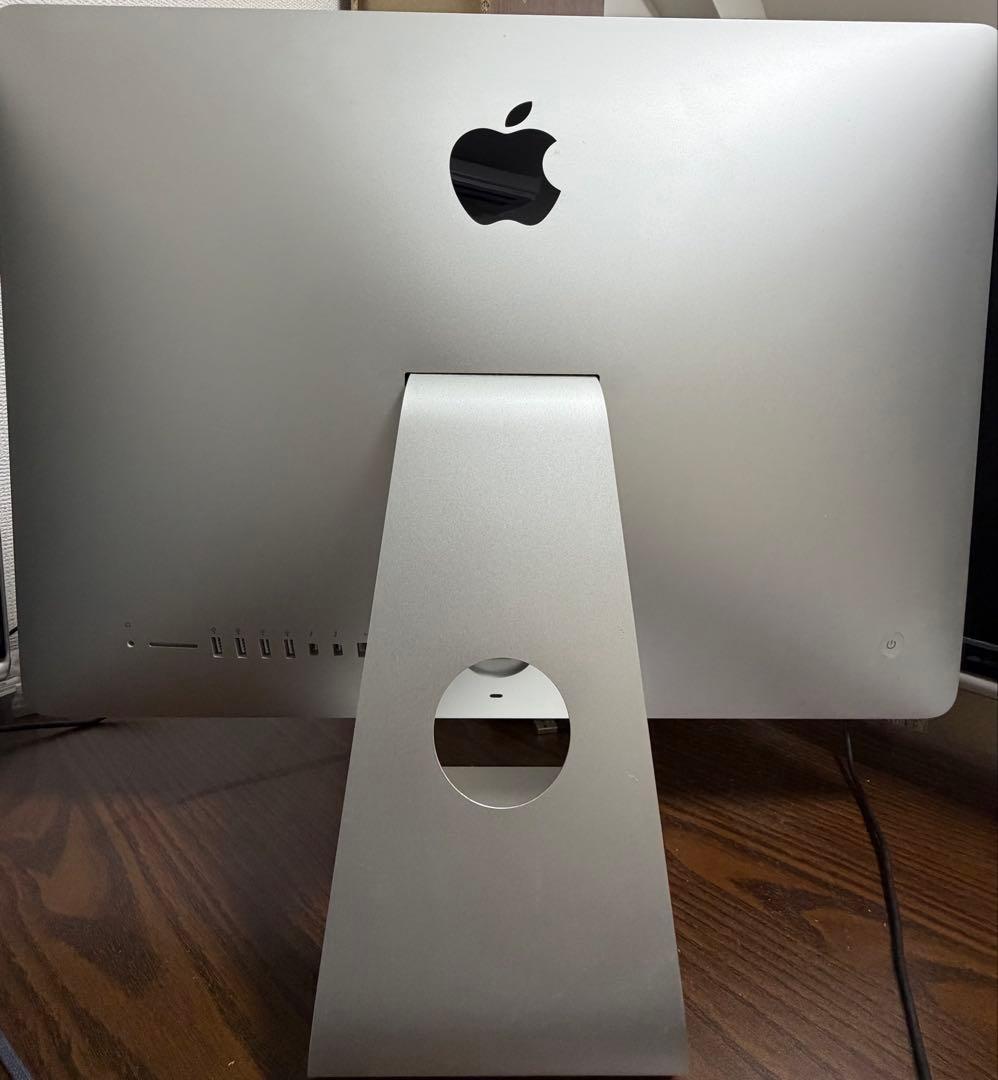 Macデスクトップ Apple iMac (21.5-inch, Late 2013)