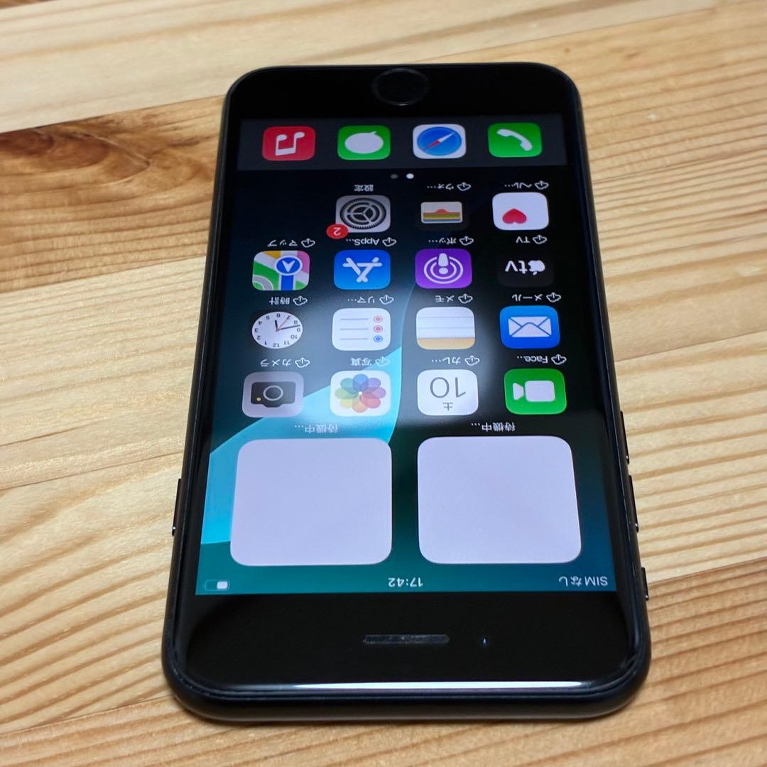 購*人様 バッテリー新品　iPhoneSE第3世代64GB SIMフリー　美品