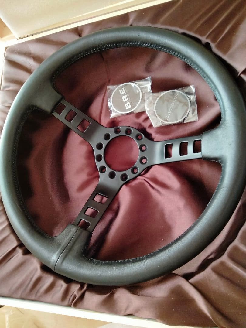 B.R.E バンザイレーシング！DUTSUNタイプコンペステアリング33パイ☆