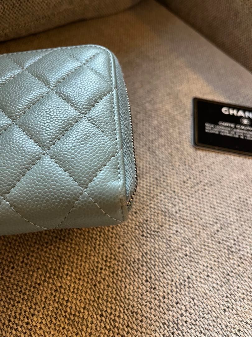 CHANEL キャビアスキン　キルティングレザー　長財布 ミントグリーン　30番