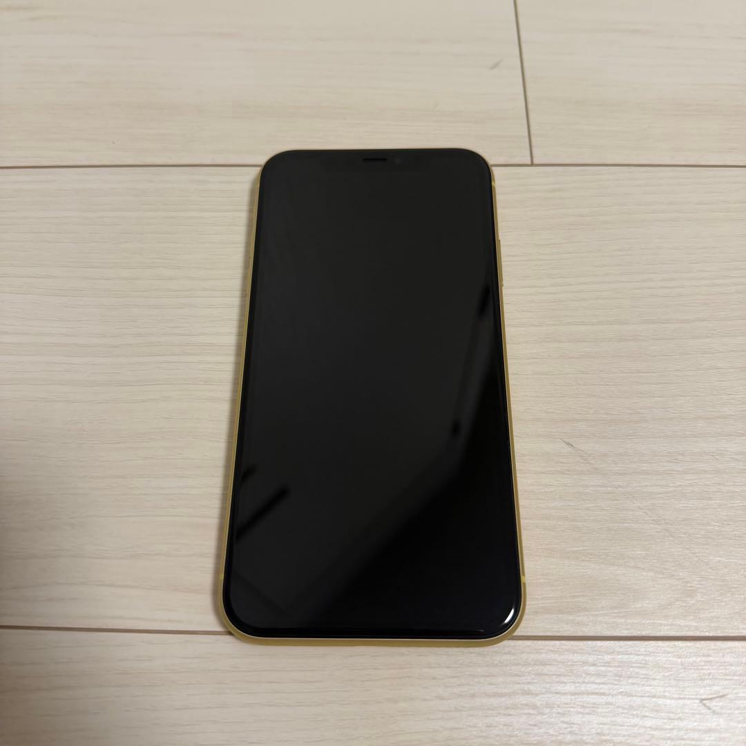 【美品】iPhone 11 イエロー 64 GB SIMフリー