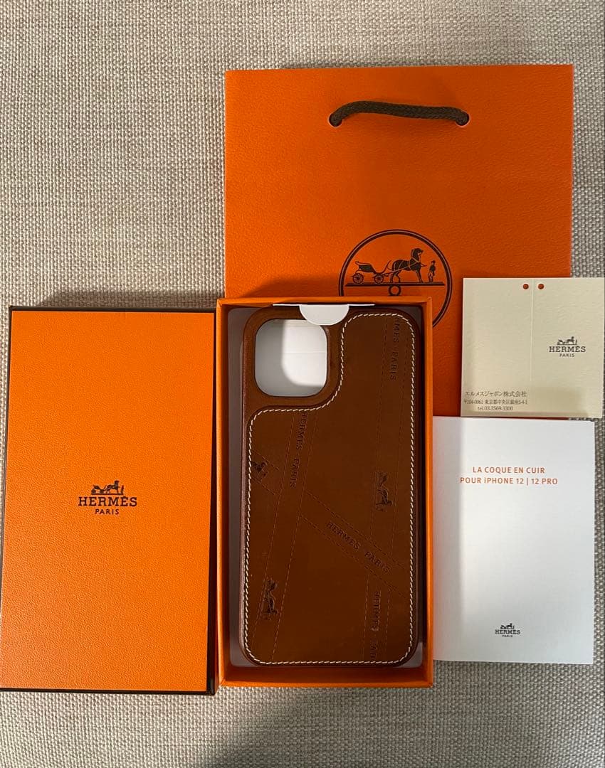 【美品週末値下げ中】HERMES iPhone レザーケース