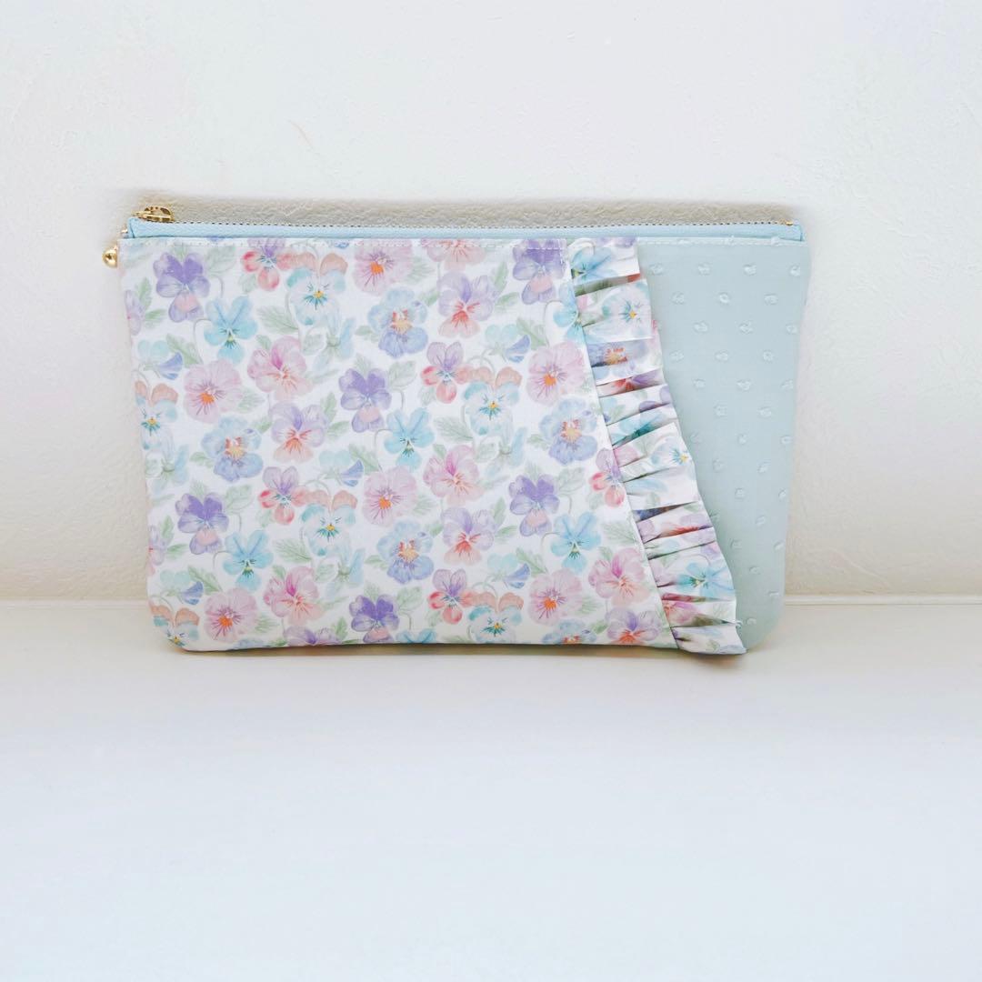 【K☆ページ】リバティ　縮小セリーヌ　リボンチャーム付き楕円底バッグ