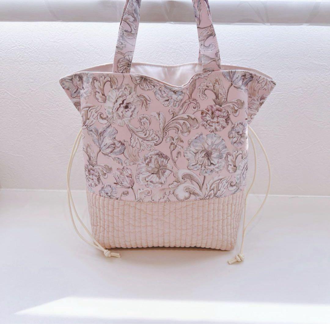 【K☆ページ】リバティ　縮小セリーヌ　リボンチャーム付き楕円底バッグ