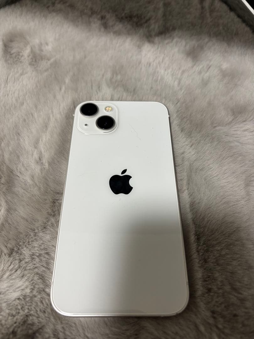 Apple iPhone 13 スターライト　本体（値下げ中）