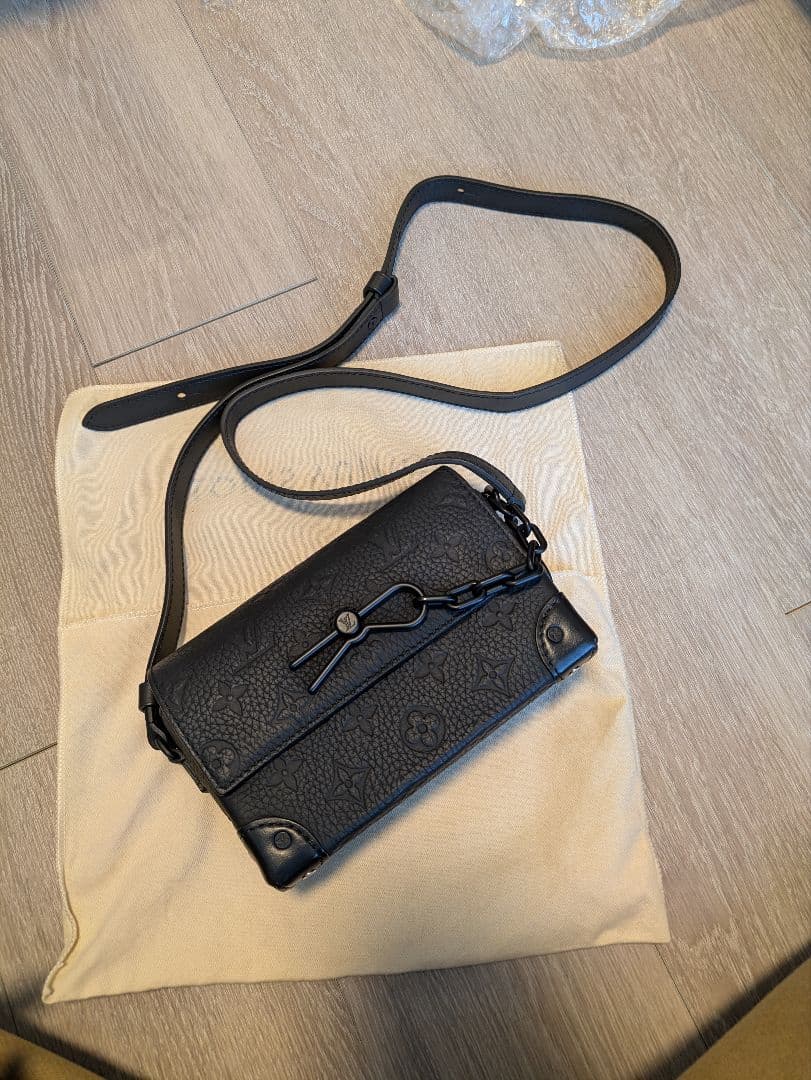 ルイヴィトン モノグラム・トリヨン スティーマー M81746 ショルダーバッグ