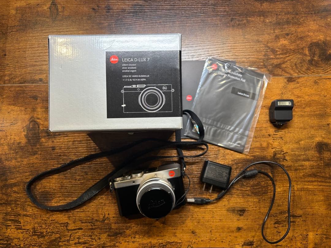 【美品 / ショット数3000回以下】Leica D-LUX7 ライカ コンデジ