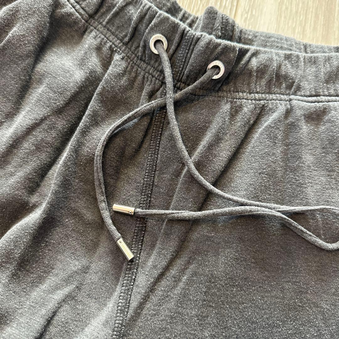 VUITTONダークグレー ショートパンツ⚠️訳あり