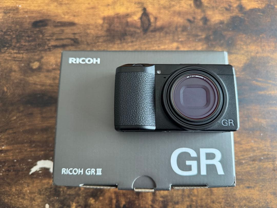 【最終値下げ】RICOH GRⅢ コンパクトデジタルカメラ