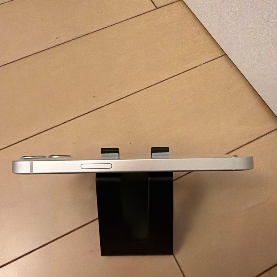 Apple iPhone 13 本体 バッテリー88% 本体のみ