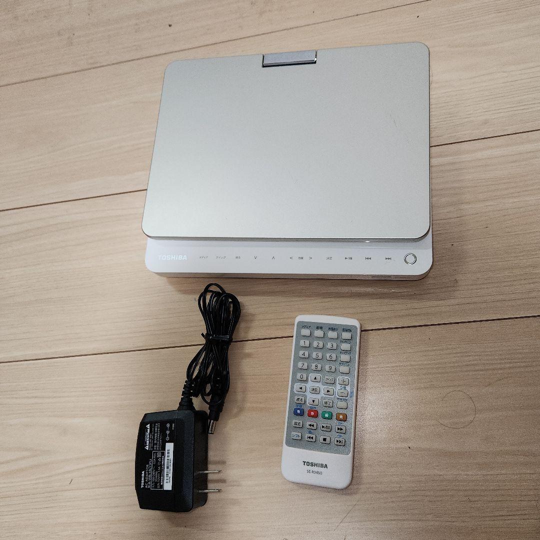 TOSHIBA 東芝 REGZA SD-BP900S ポータブルBDプレーヤー