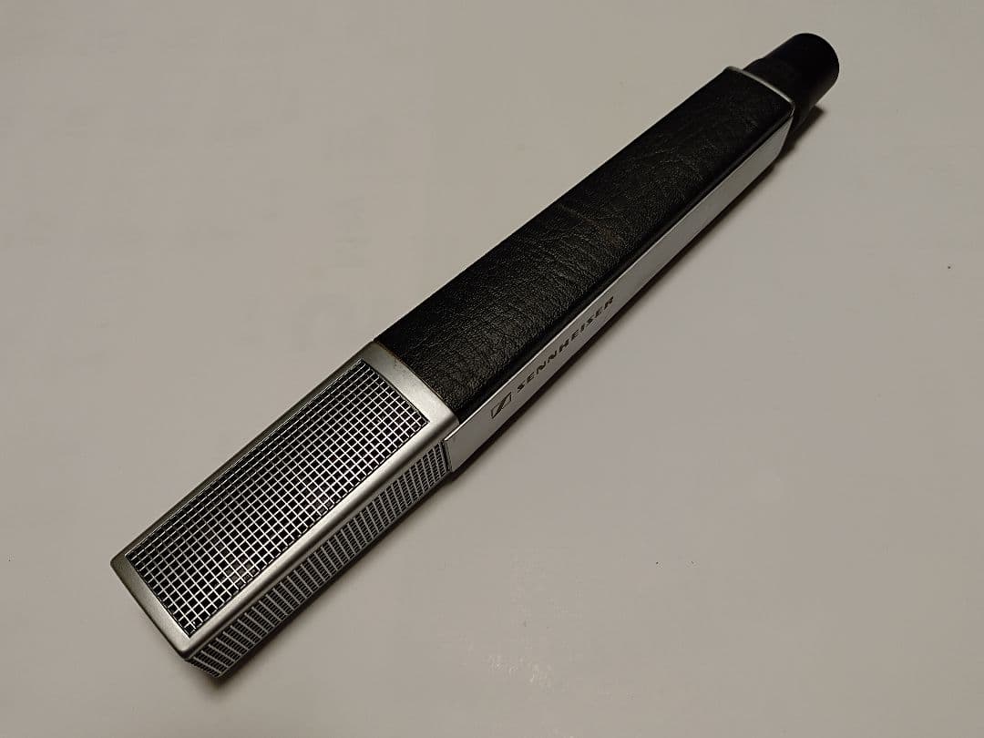 Sennheiser　MD441-U ダイナミックマイク マイクホルダー付き