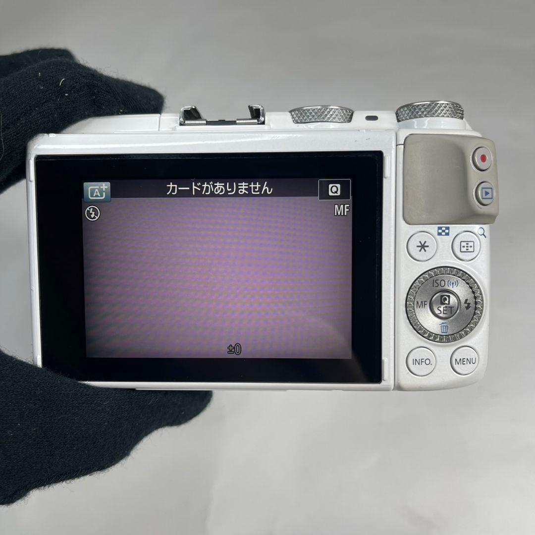 美品 Canon EOS M3 ミラーレス一眼 デジタルカメラ ダブルズーム