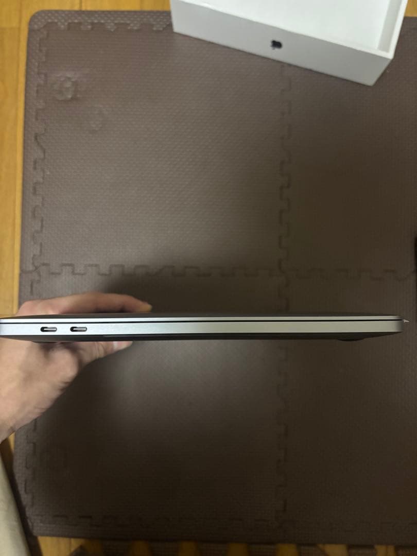 MacBook Pro 13インチ 2020製　1TB