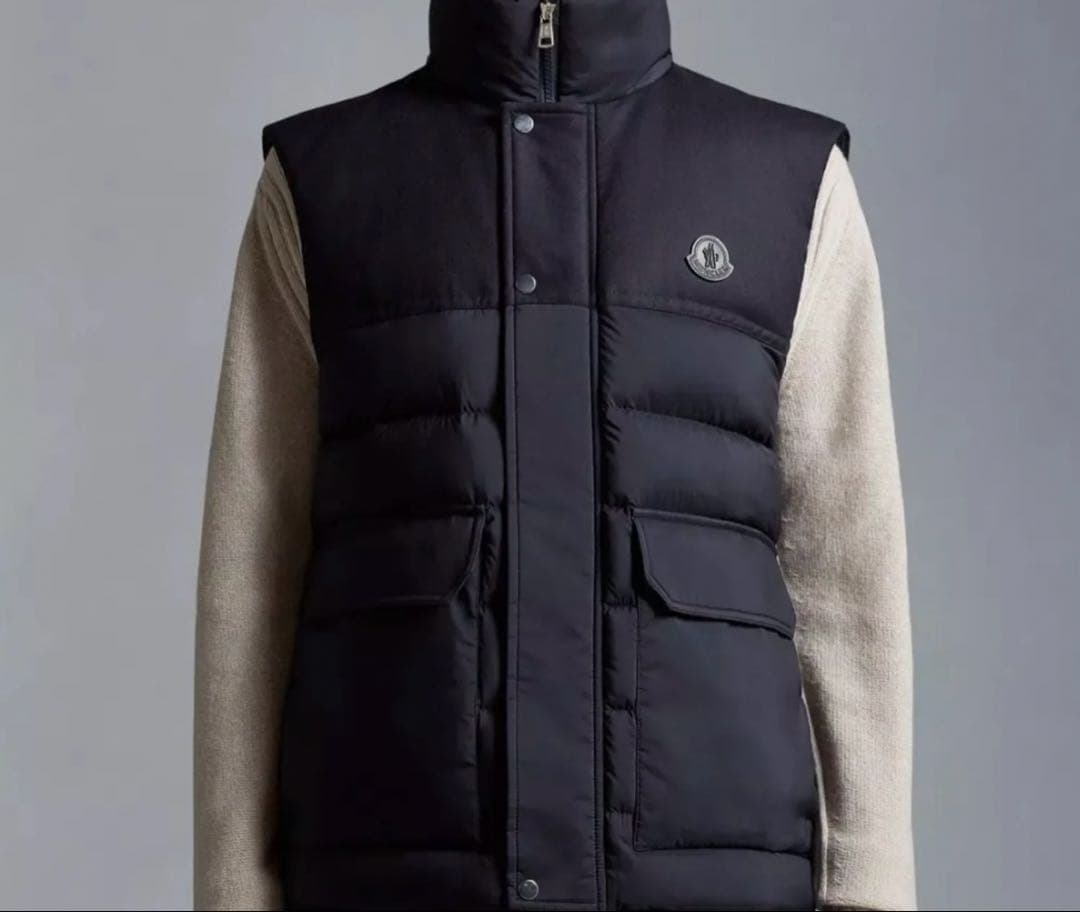 最終値下げ✨モンクレール　MONCLER メンズ　ダウンベスト　新品タグ付き