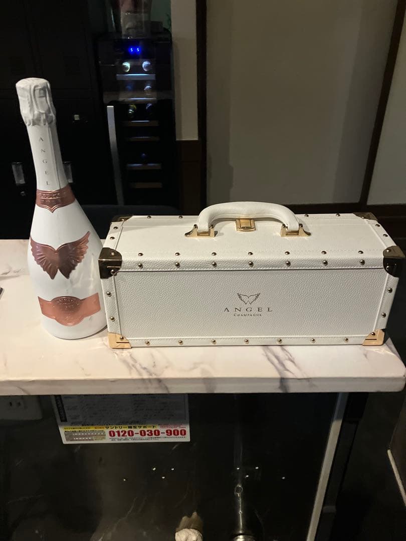 ANGEL CHAMPAGNE NV Rosé White