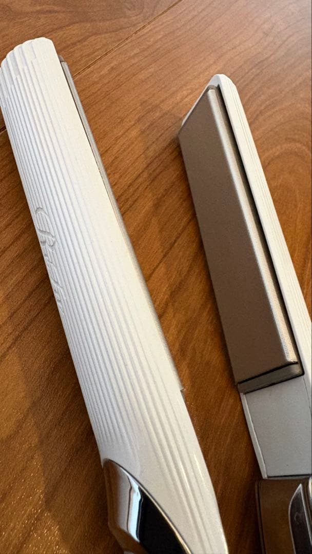 Refa リファ ストレートアイロン プロ 美品 25年購入 ホワイト