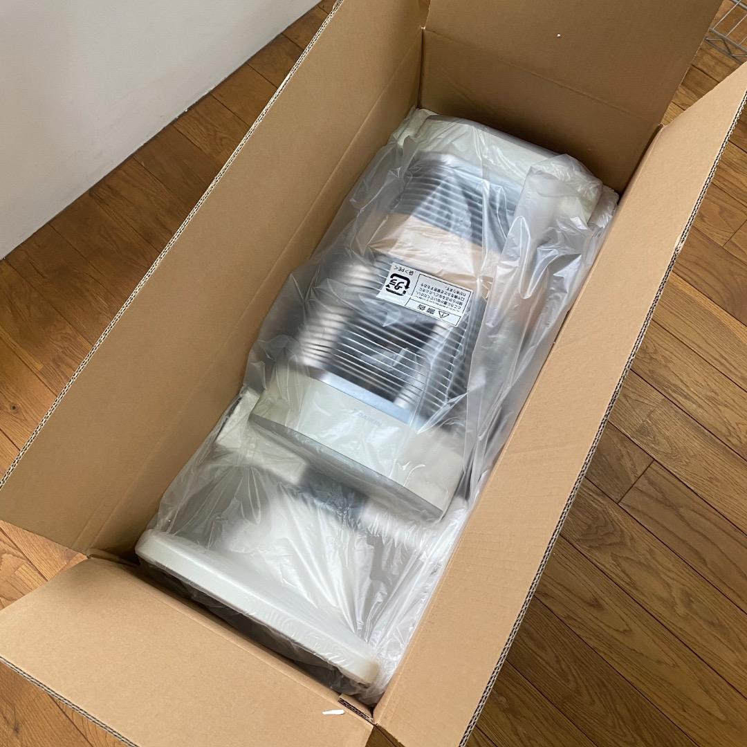 【新品未使用】ダイキン ERFT11KS 遠赤外線暖房機 セラムヒート