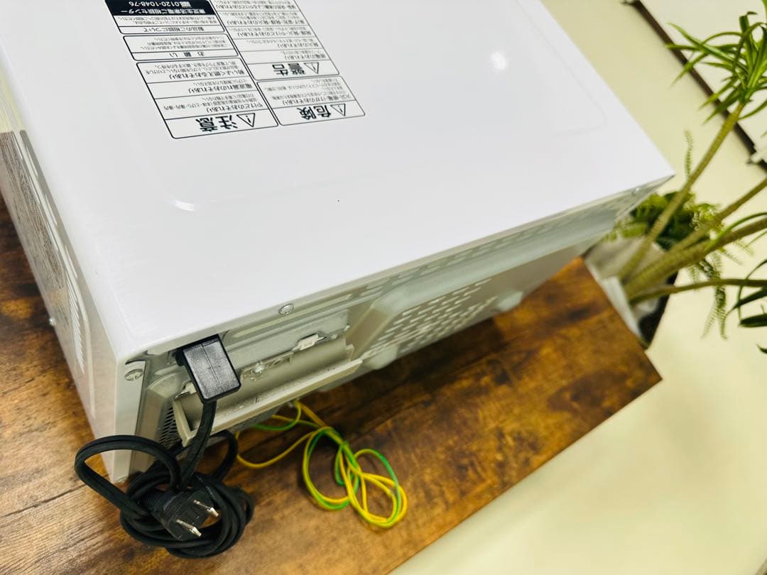 ホワイト電子レンジ コンパクトTOSHIBA 東芝 オーブンレンジ ER-T16