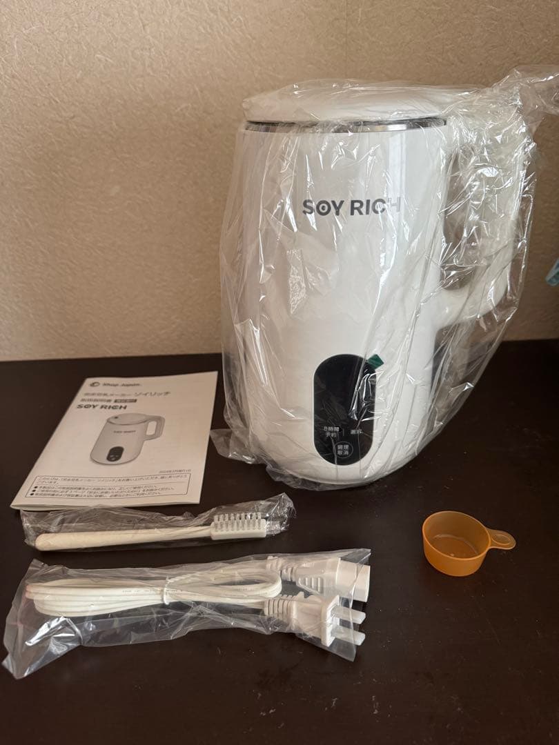 ソイリッチ　完全豆乳メーカー