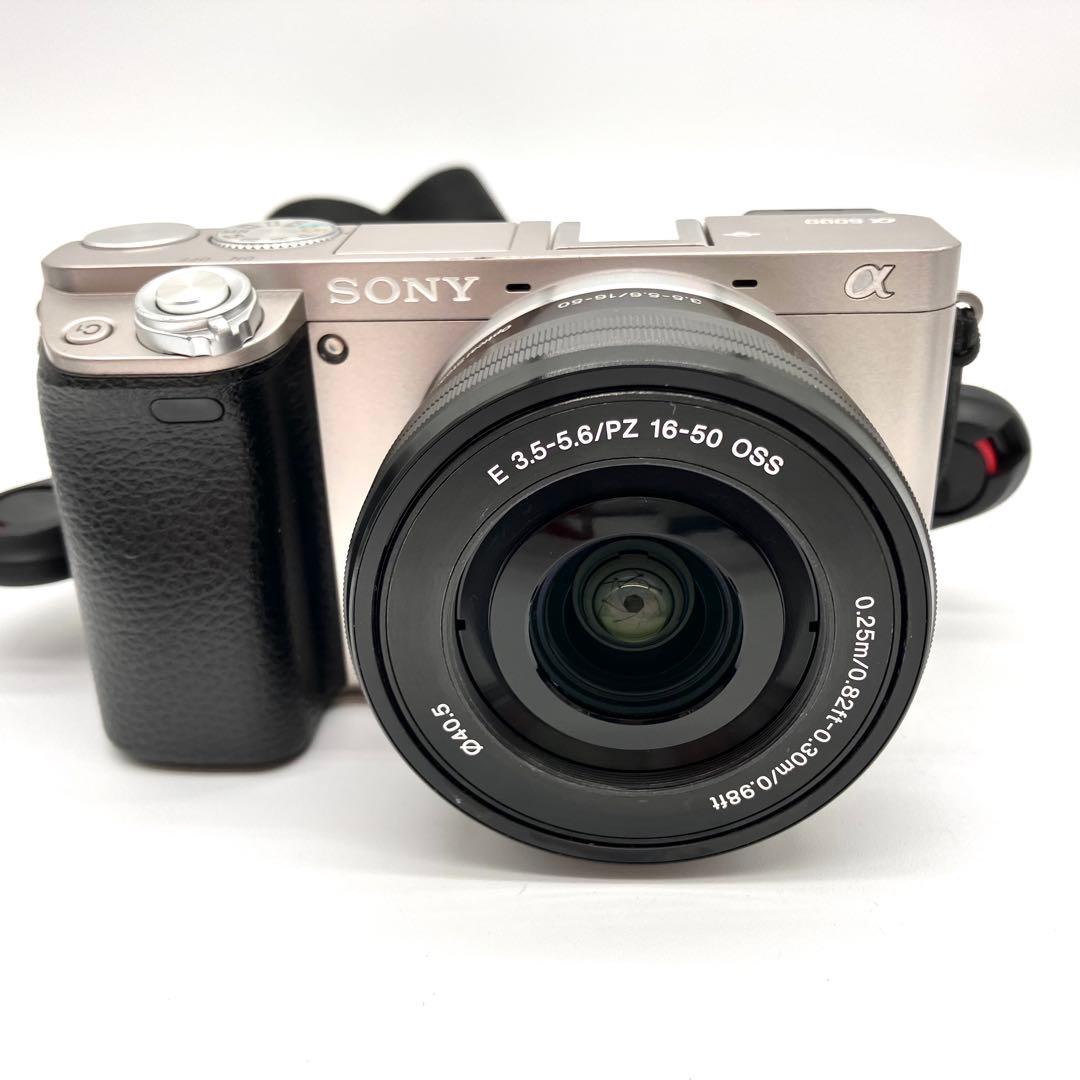 SONY a6000 ILCE-6000 シルバーボディ　16-50mmレンズ