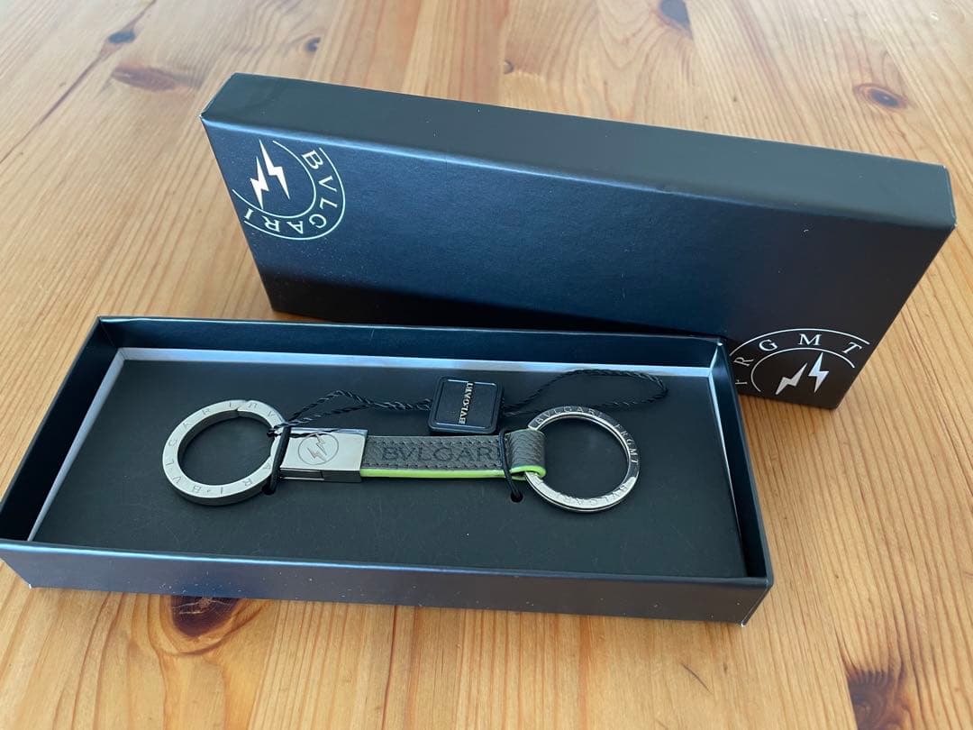 ブルガリ× フラグメント コラボ　キーリングチャーム