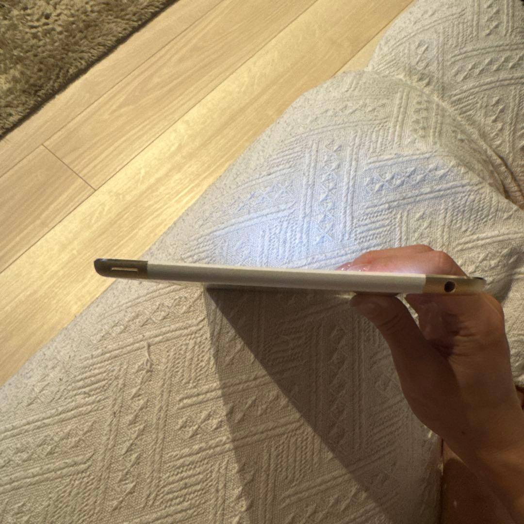 Apple iPad mini 4 ゴールド 128GB 本体