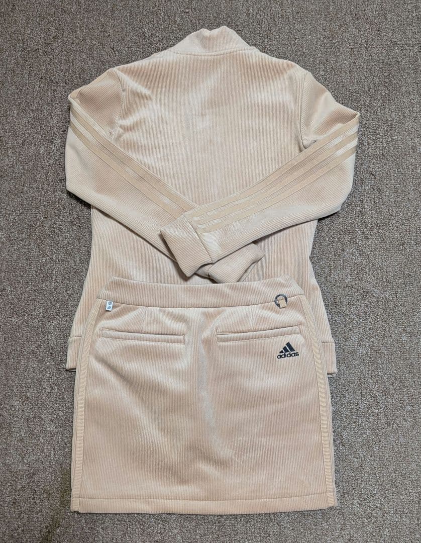 adidas ベージュ ジャケット スカート セット Sサイズ