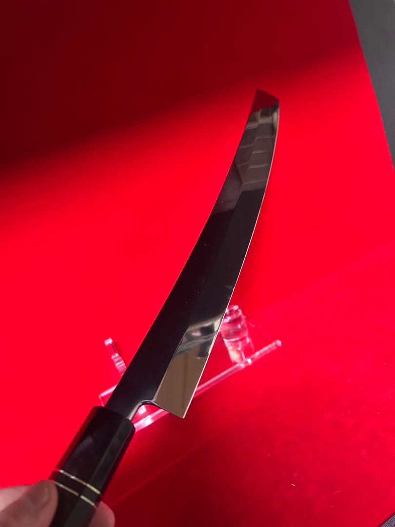 包丁　マグロ包丁　先丸型　尺三　鬼反り　鏡面仕上げ　切味抜群　箱付　未使用品