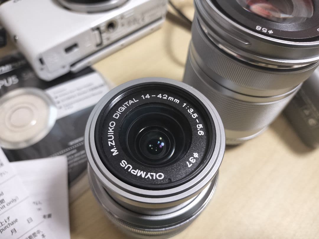 Olympus E-PL6 ミラーレスカメラセット　※フラッシュ無し