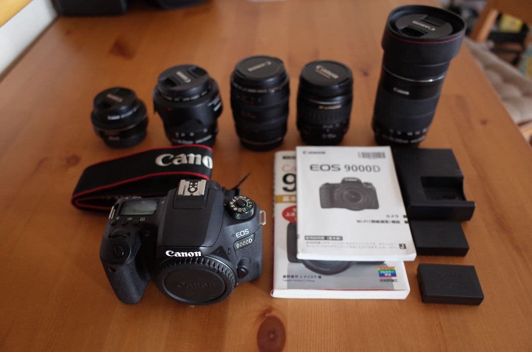 レンズ5本付きCanon EOS 9000D
