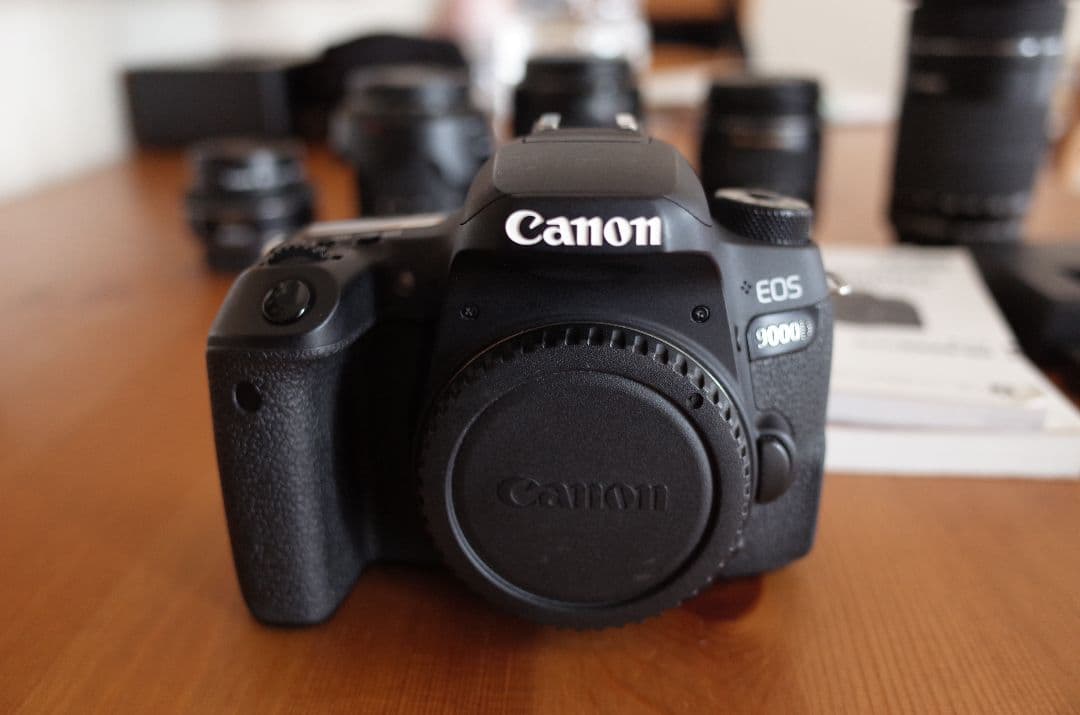 レンズ5本付きCanon EOS 9000D
