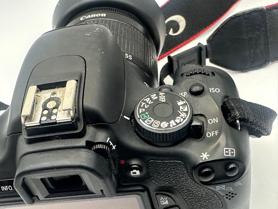 Canon EOS Kiss X5 デジタル一眼レフカメラ