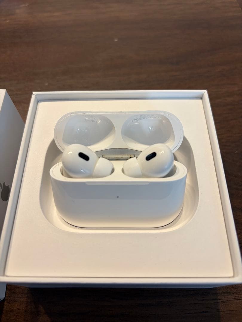 イヤホン Apple AirPods Pro 2 Magsafe USB-C