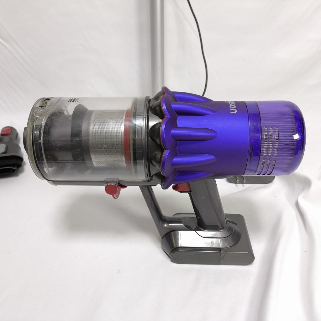 スタンド付き　Dyson SV18　掃除機 一式セット動作確認済 No32